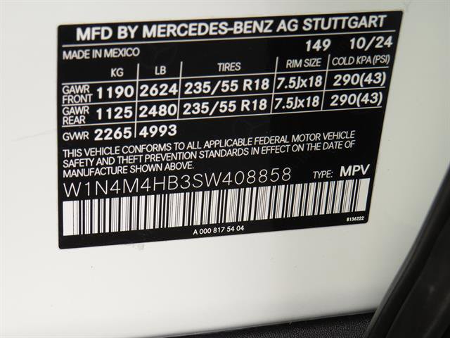 Used 2025 Mercedes-Benz GLB 250 4MATIC image 7