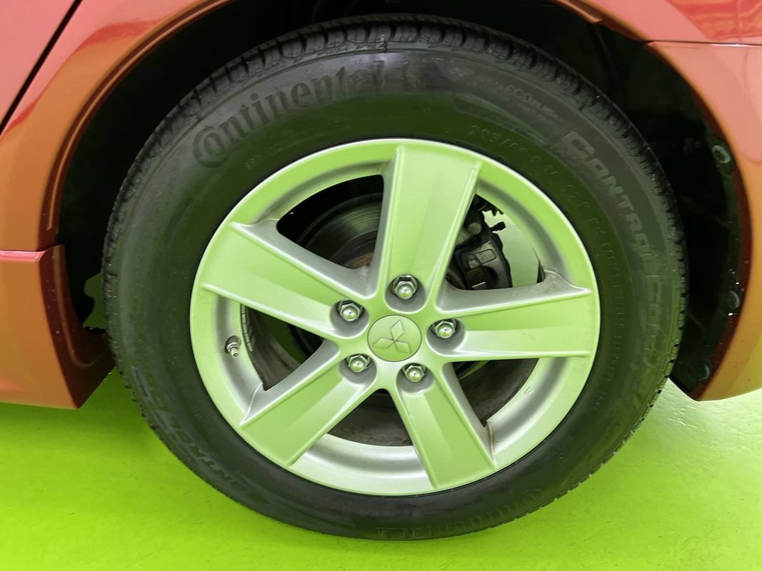 Used 2014 Mitsubishi Lancer SE AWD/4WD image 16