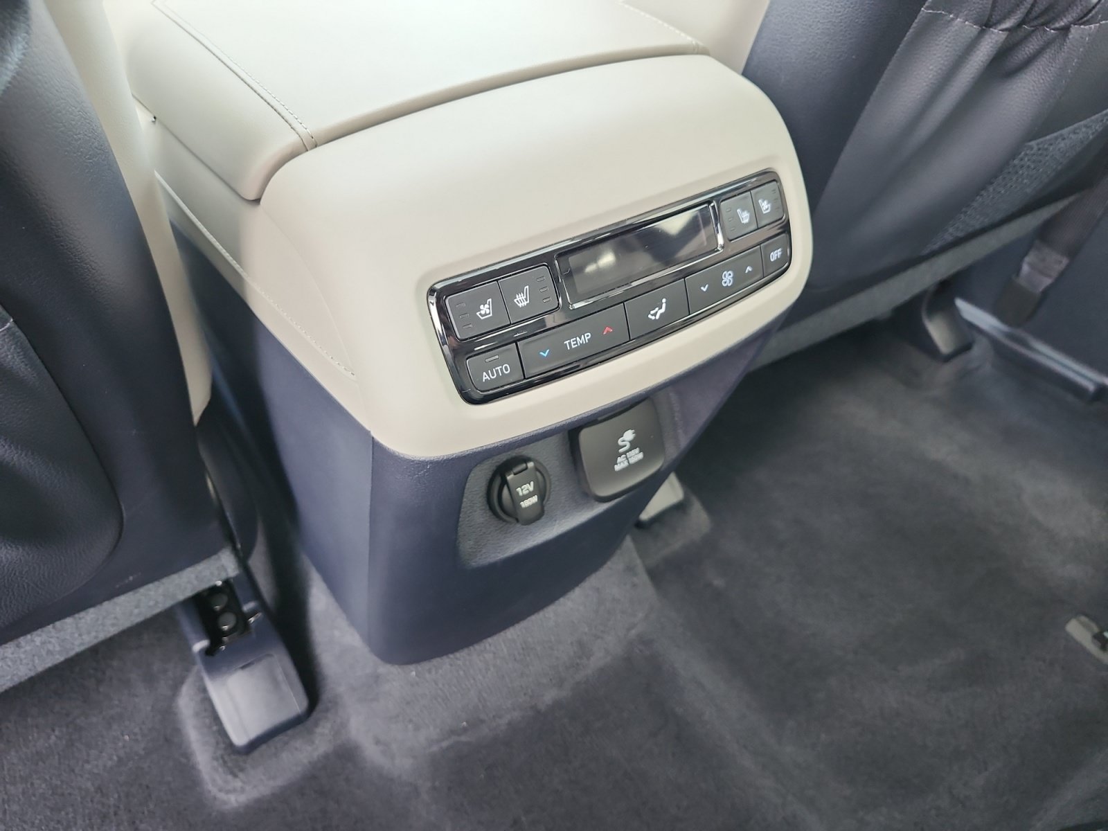 Used 2025 Hyundai Palisade Calligraphy AWD/4WD image 15