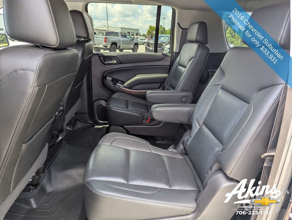 Used 2019 Chevrolet Suburban Premier AWD/4WD image 15