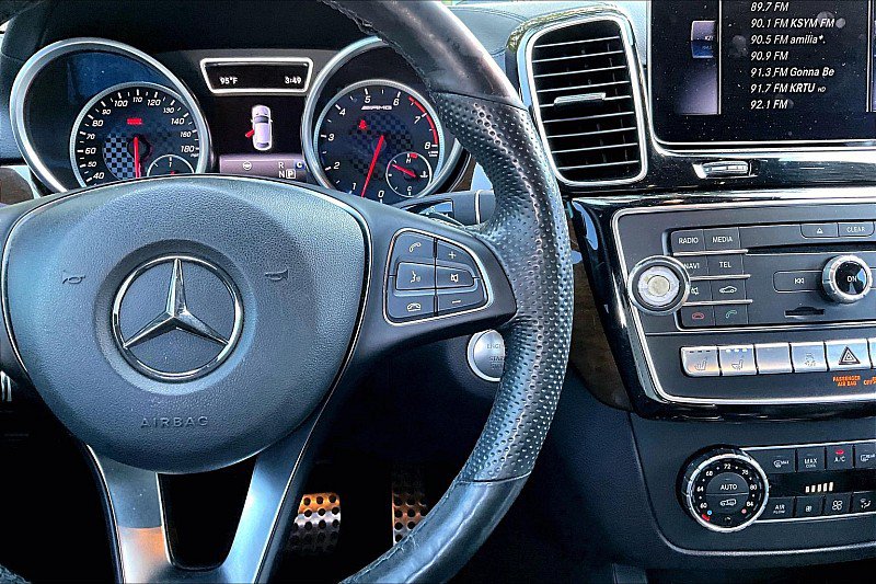 Used 2018 Mercedes-Benz GLE 43 AMG 4MATIC Coupe image 17