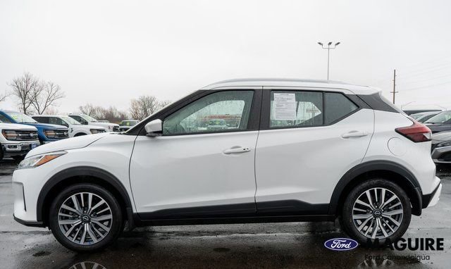 Used 2024 Nissan Kicks SV image 9
