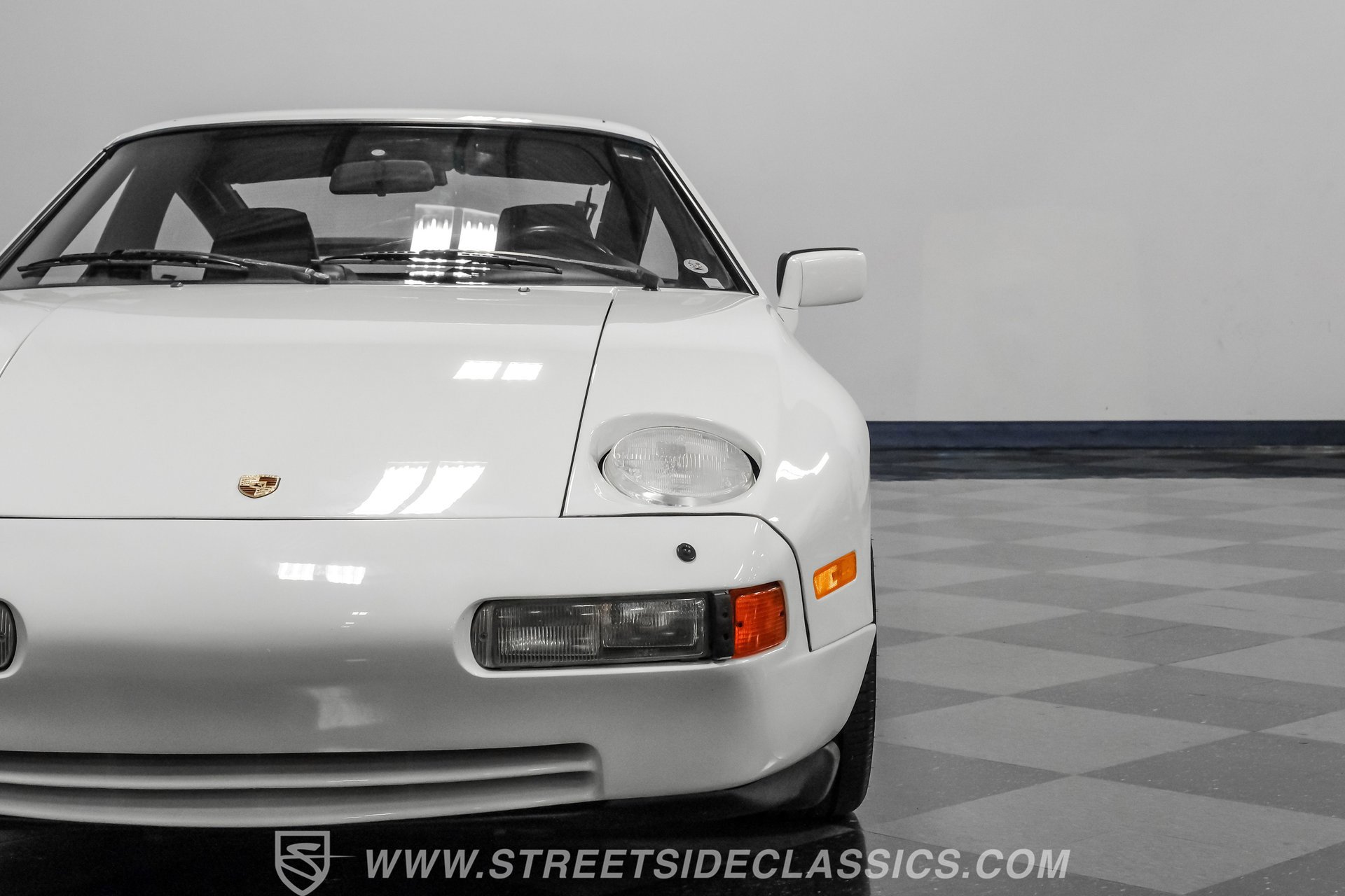 Used 1987 Porsche 928 S4 RWD image 18