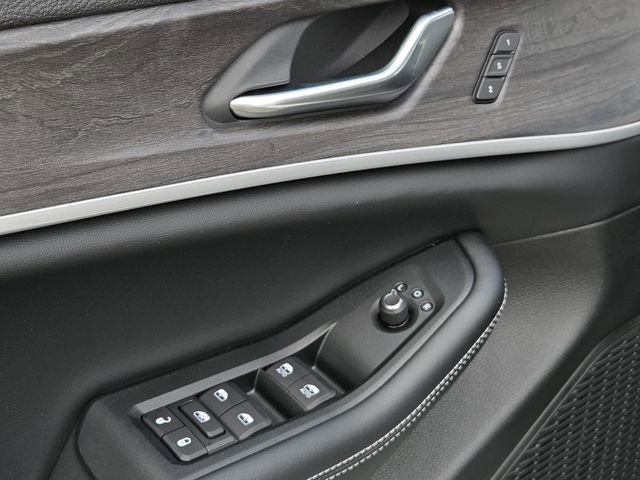 New 2025 Jeep Grand Cherokee Limited w/ Luxury Tech Group II image 26