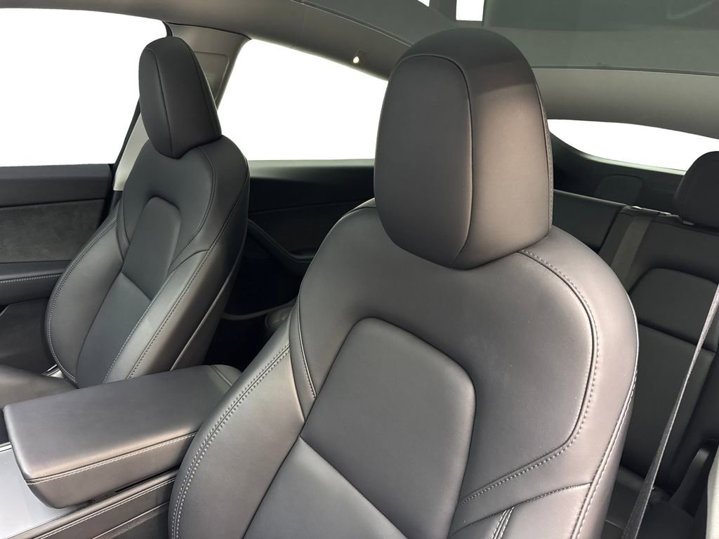 Used 2024 Tesla Model Y Performance AWD/4WD image 26