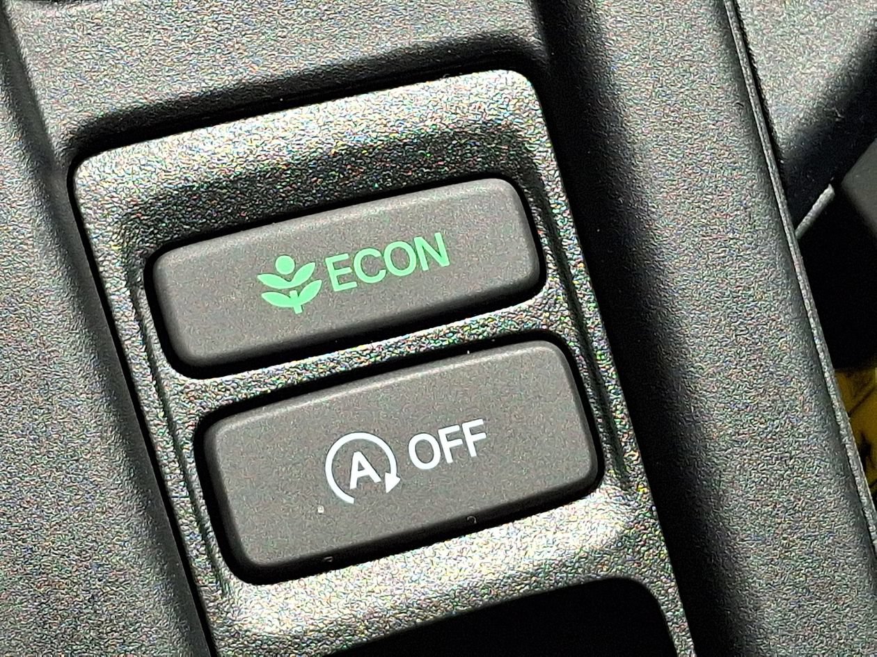 Used 2025 Honda Accord SE image 24