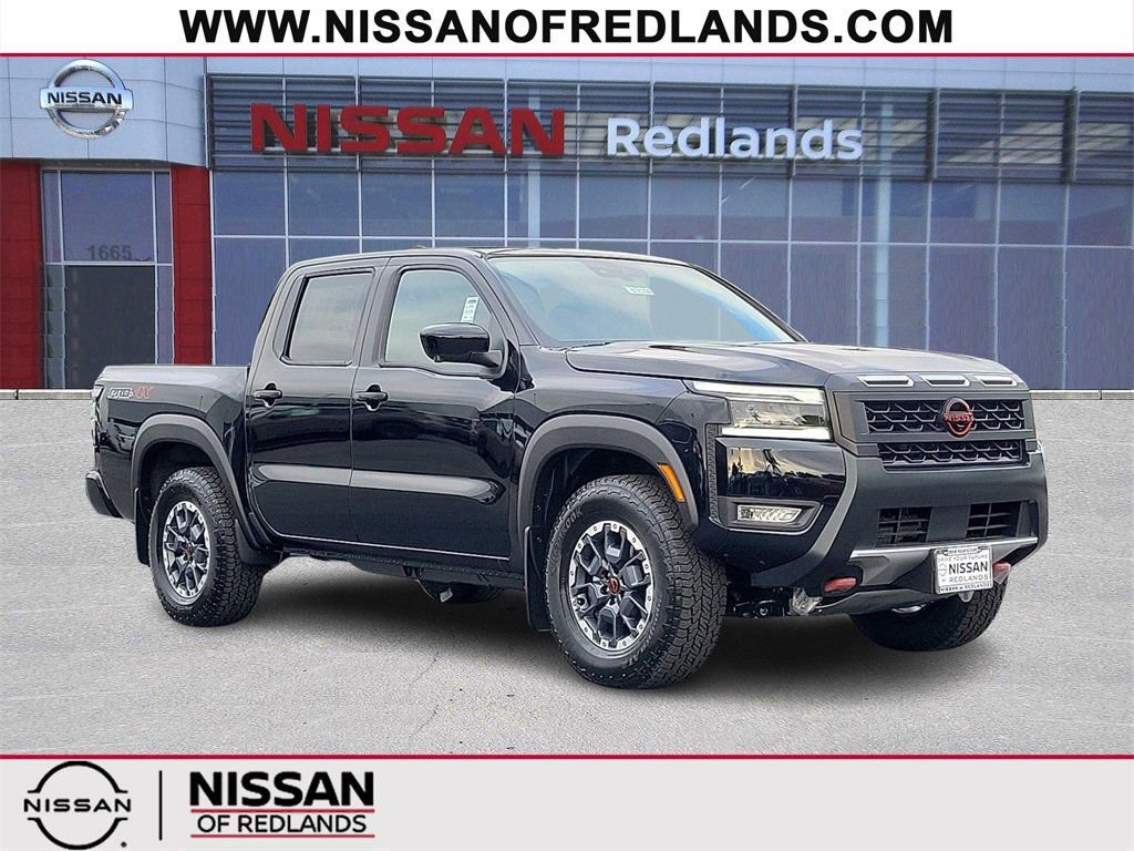 New 2025 Nissan Frontier PRO-4X w/ Pro Premium Package