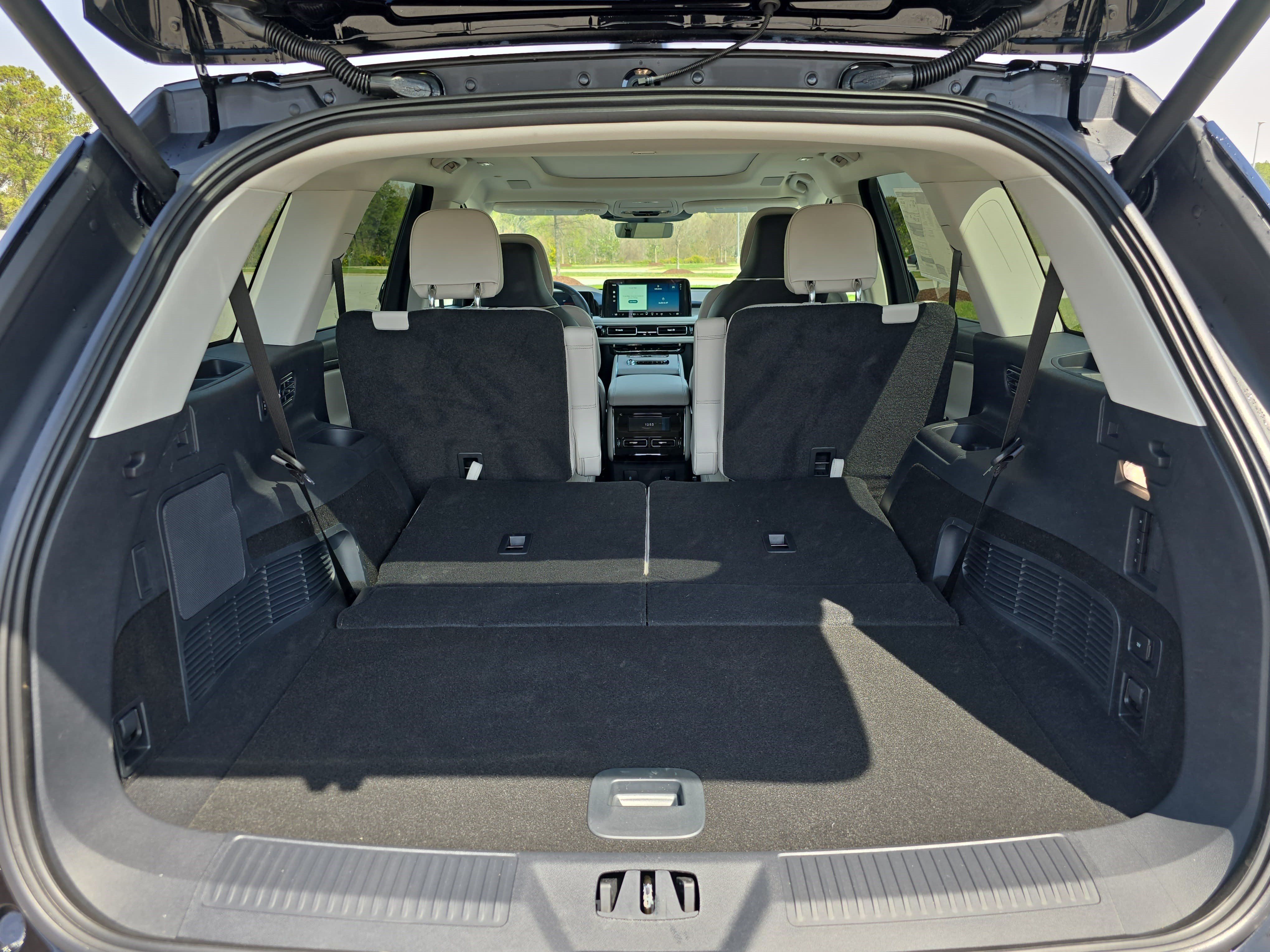 New 2026 Lincoln Aviator Reserve AWD/4WD image 12