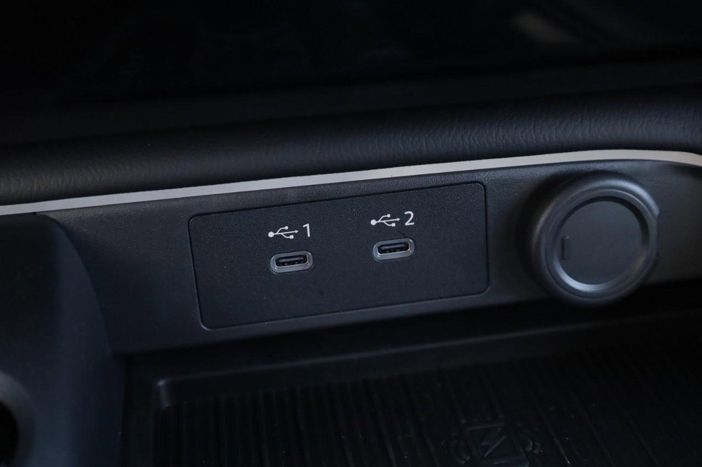 New 2026 Nissan Sentra SV w/ SV Convenience Package image 17