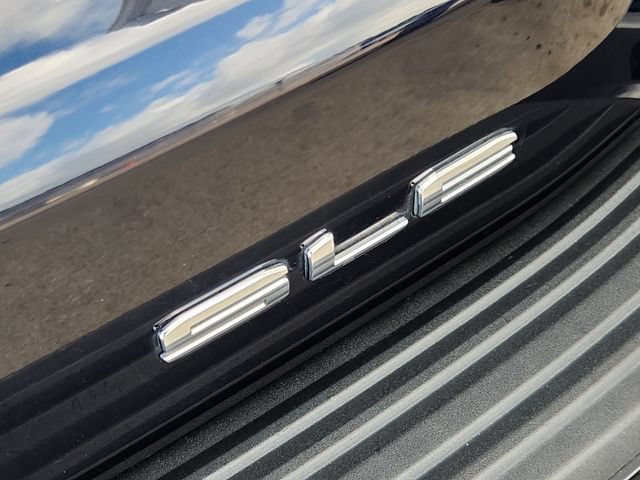 Used 2022 GMC Yukon XL SLE RWD image 10