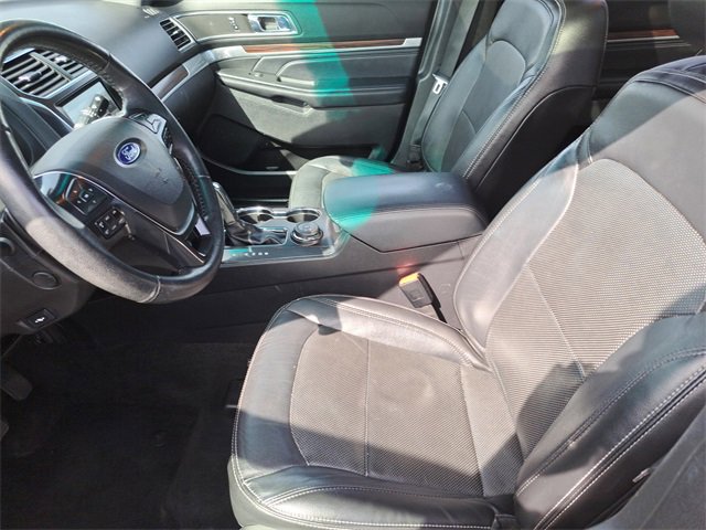 Used 2017 Ford Explorer Limited w/ Equipment Group 301A image 33