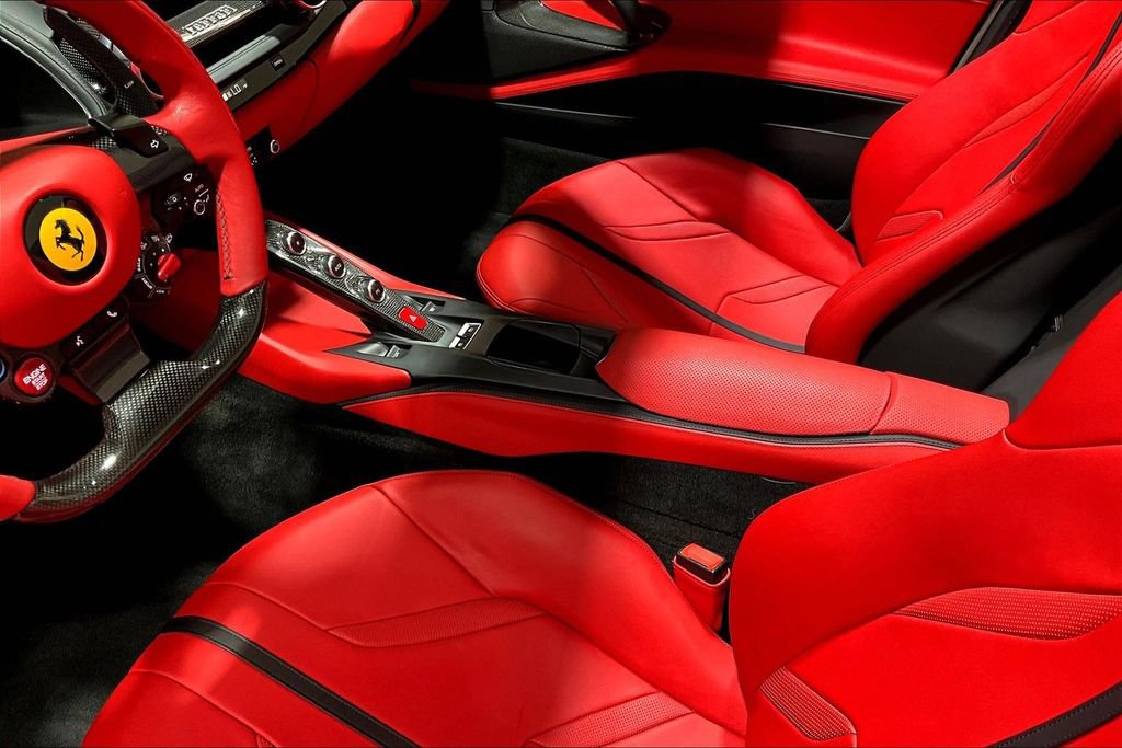 Used 2021 Ferrari 812 GTS RWD image 16