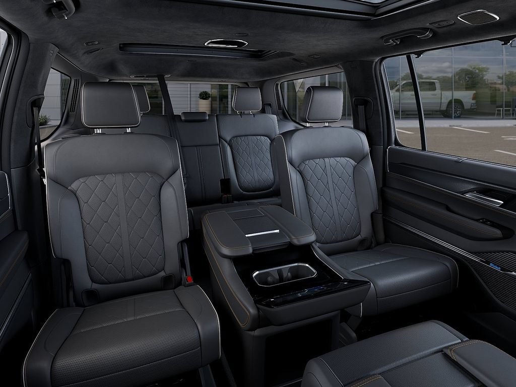 New 2026 Jeep Grand Wagoneer Summit AWD/4WD image 15