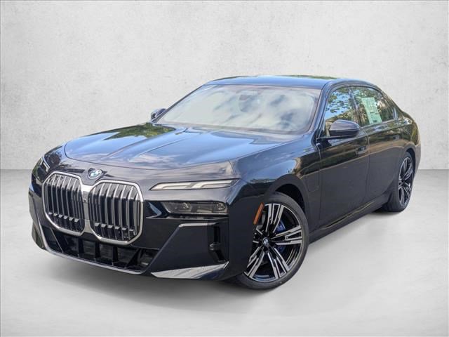 New 2026 BMW 750e xDrive image 1