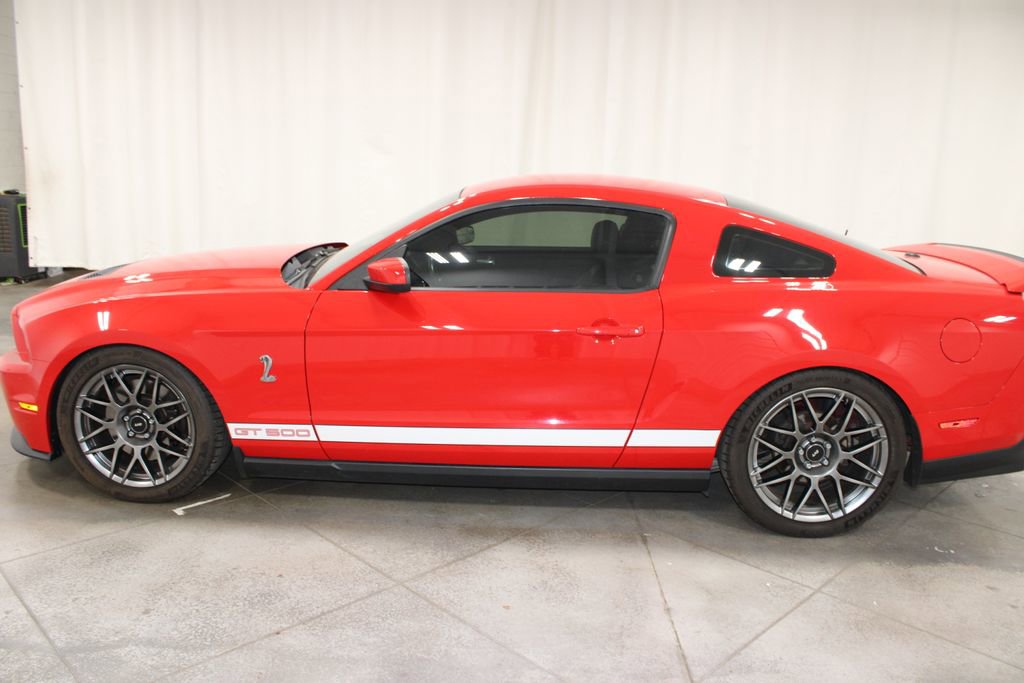 Used 2011 Ford Mustang Shelby GT500 w/ SVT Performance Pkg RWD image 6