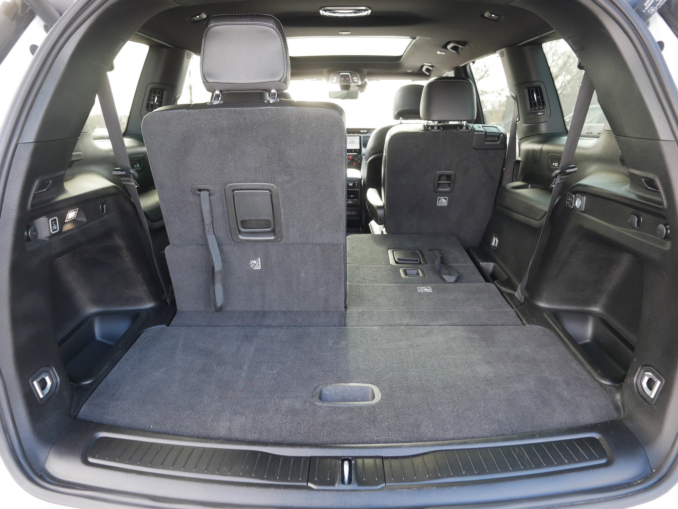 Used 2024 Jeep Grand Cherokee L Limited w/ Luxury Tech Group II AWD/4WD image 18