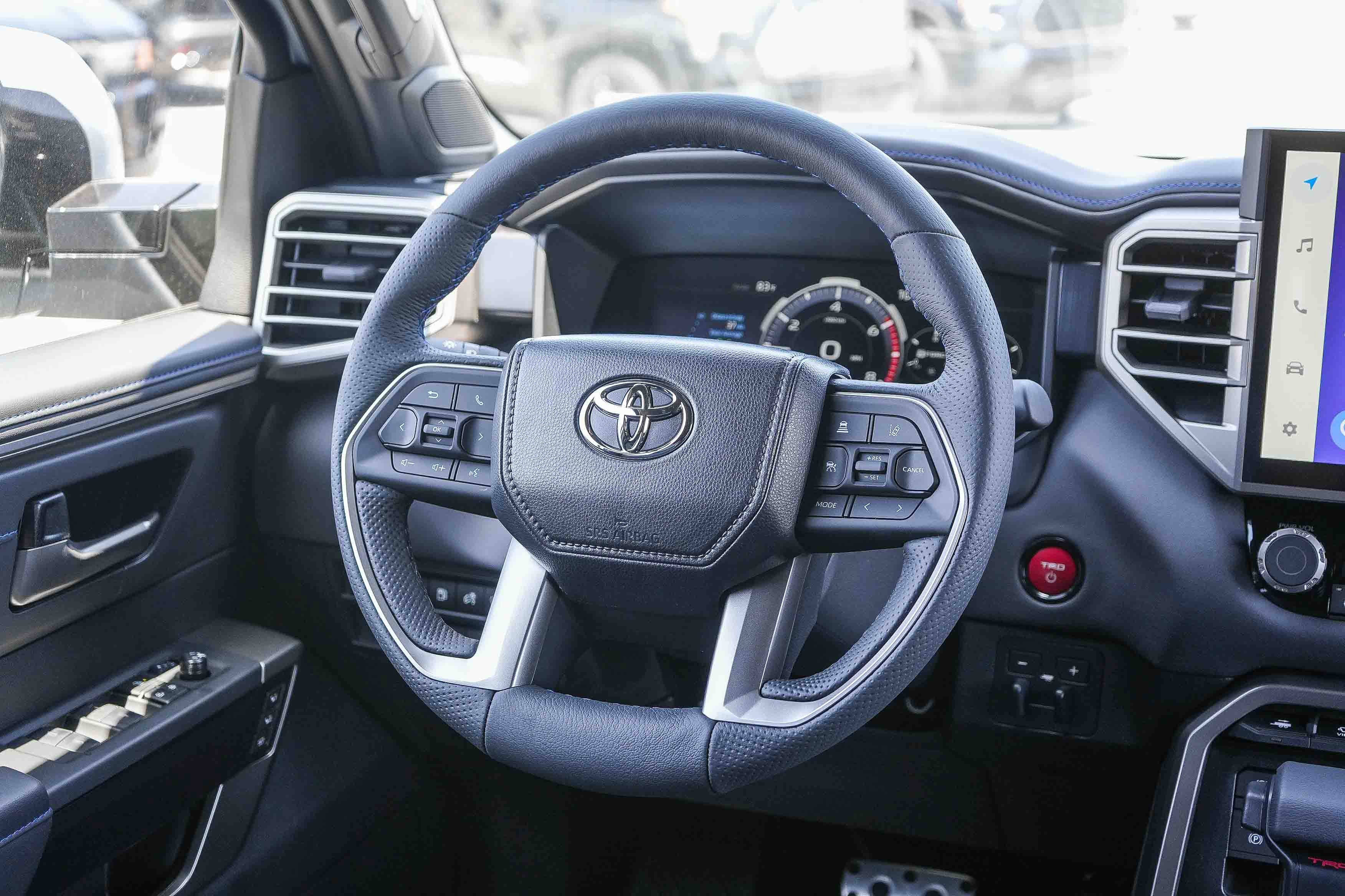 New 2026 Toyota Sequoia Platinum w/ TRD Off-Road Package AWD/4WD image 18