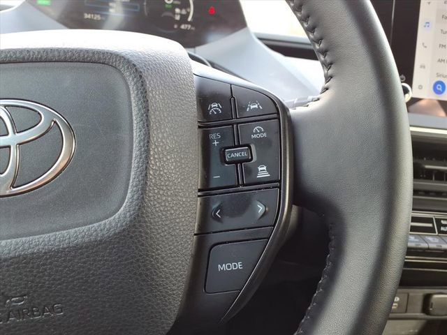 Used 2024 Toyota Prius LE image 16
