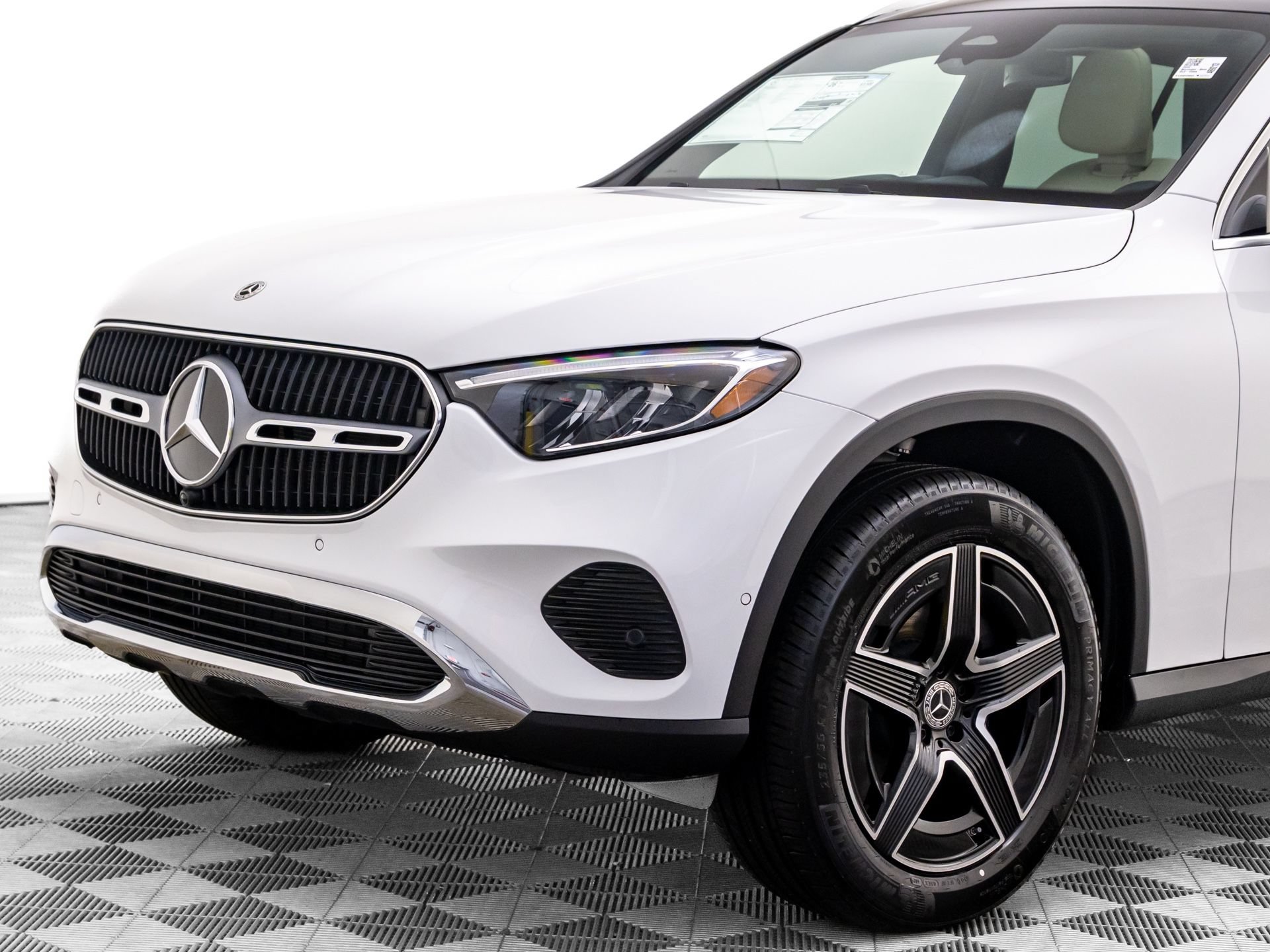 New 2026 Mercedes-Benz GLC 300 4MATIC image 32