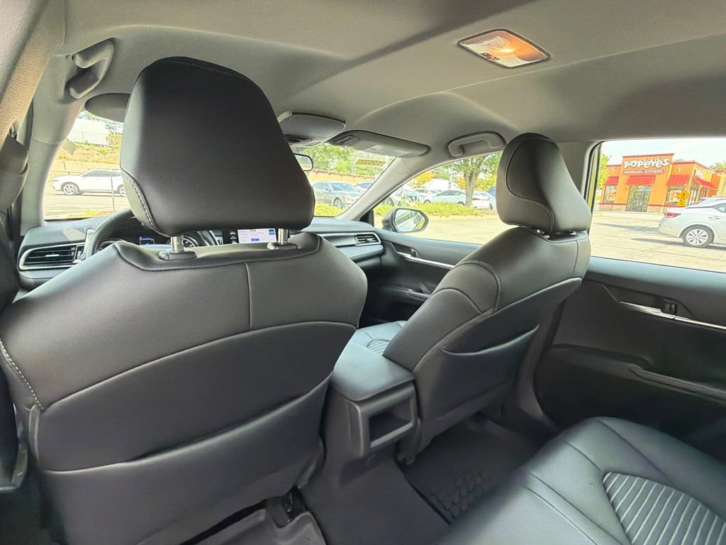 Used 2024 Toyota Camry SE FWD image 25