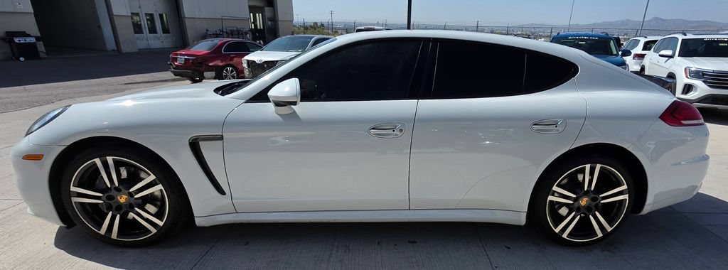 Used 2016 Porsche Panamera 4 AWD/4WD image 6