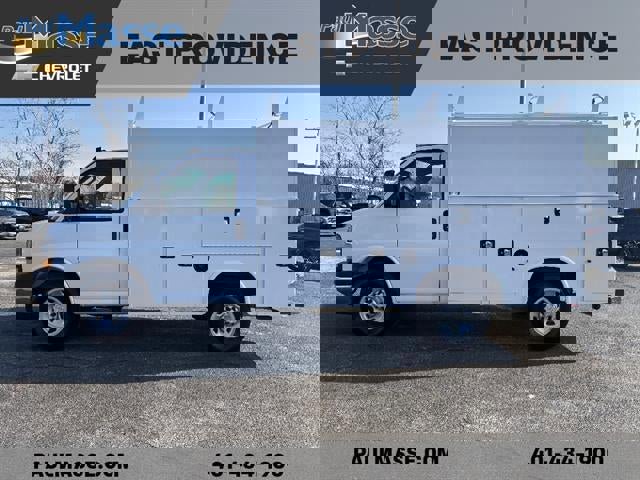 New 2026 Chevrolet Express 3500 w/ Power Convenience Package RWD image 4