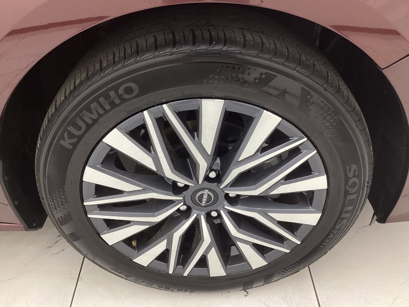 Used 2025 Nissan Altima 2.5 SV image 45