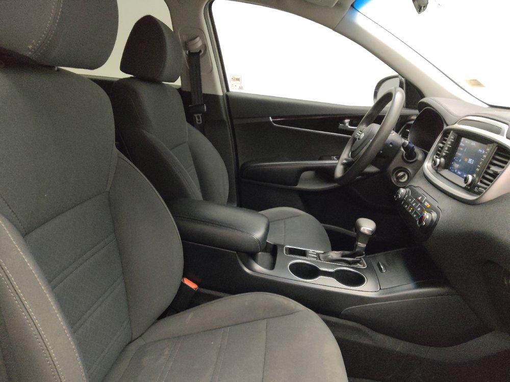 Used 2019 Kia Sorento LX image 21