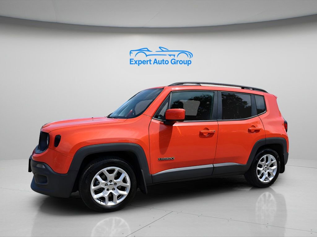 Used 2018 Jeep Renegade Latitude FWD image 4