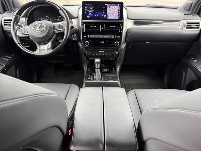 Used 2023 Lexus GX 460 Premium w/ Premium Package AWD/4WD image 9