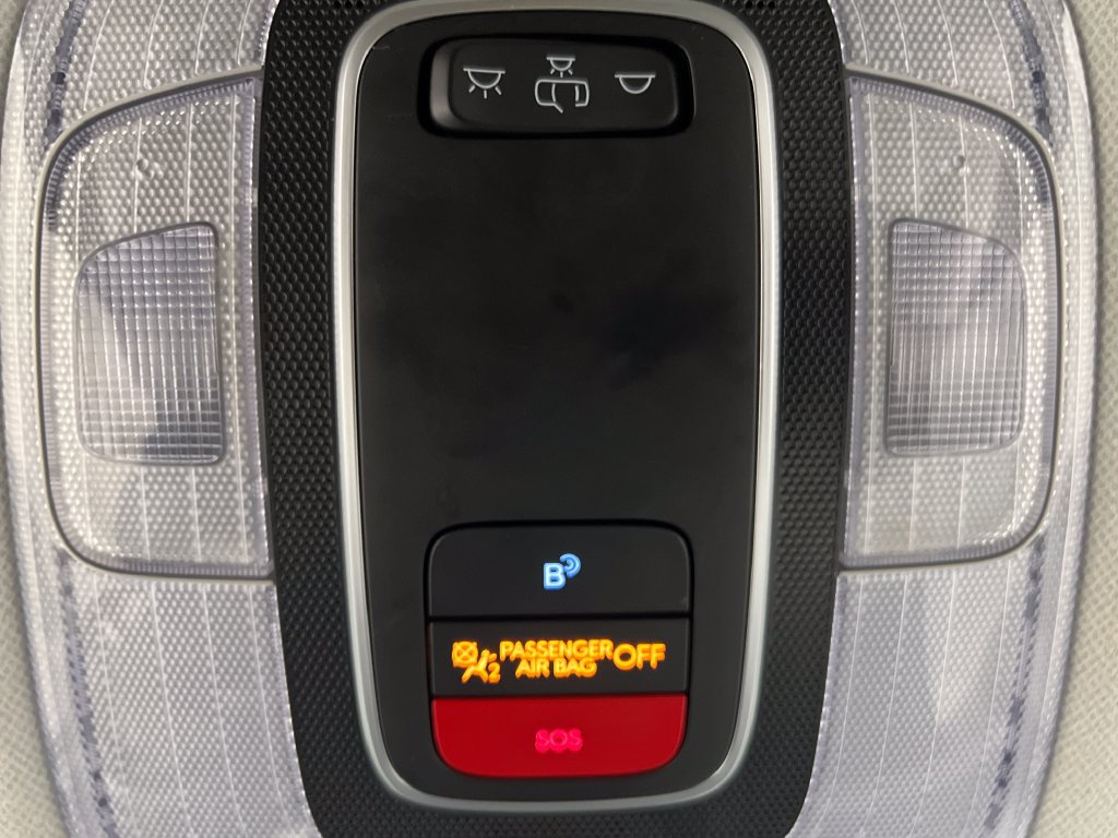 Used 2025 Hyundai Kona SEL FWD image 59