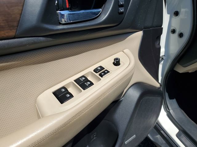 Used 2017 Subaru Outback 2.5i Limited image 20