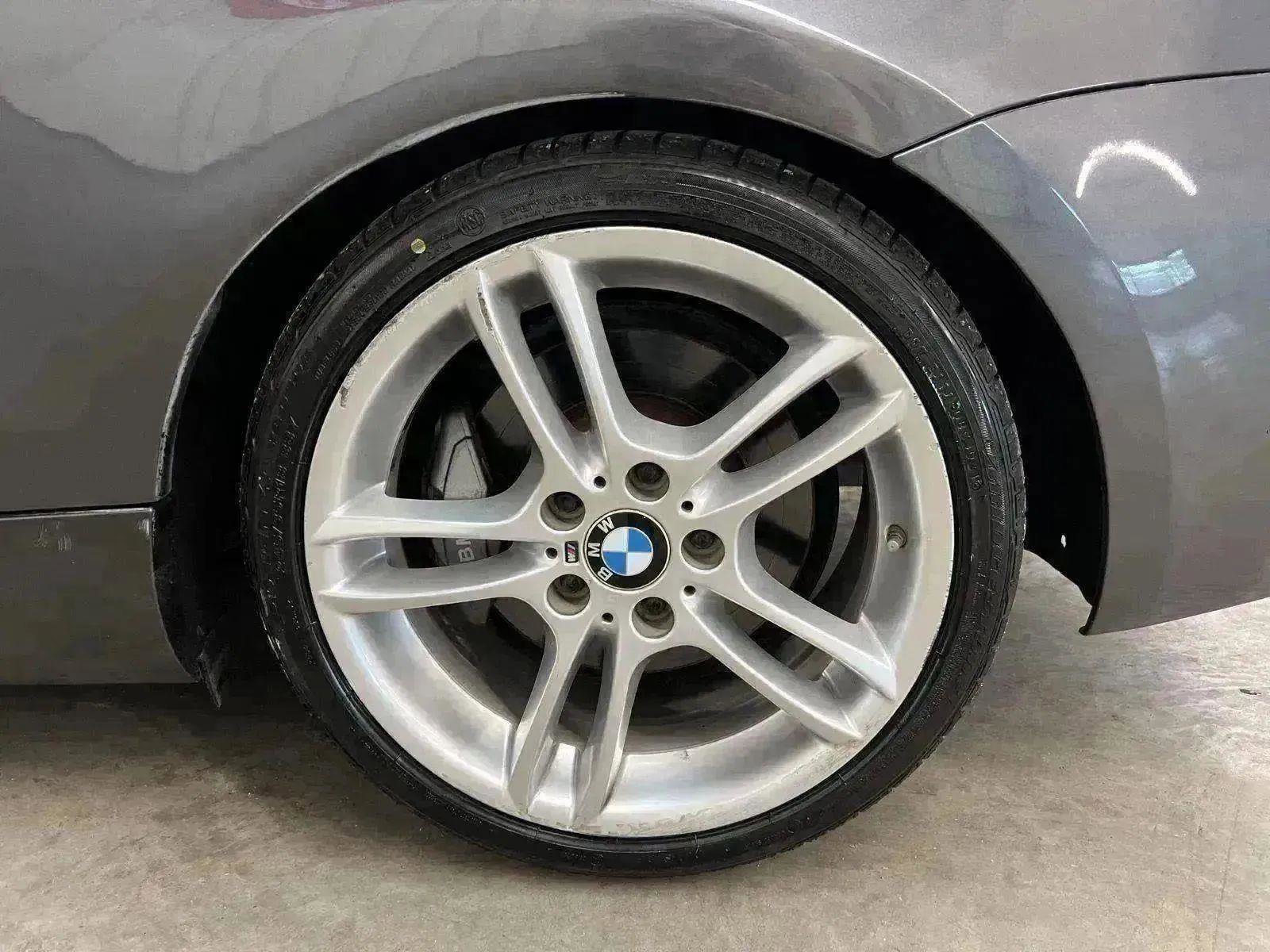 Used 2013 BMW 135i Convertible image 36