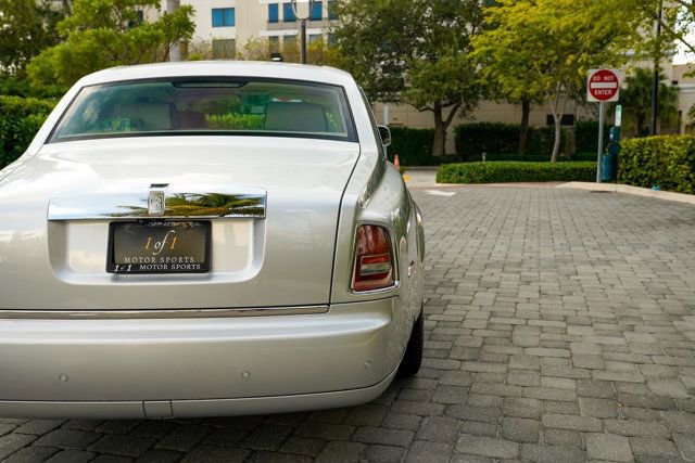 Used 2013 Rolls-Royce Phantom Sedan image 27