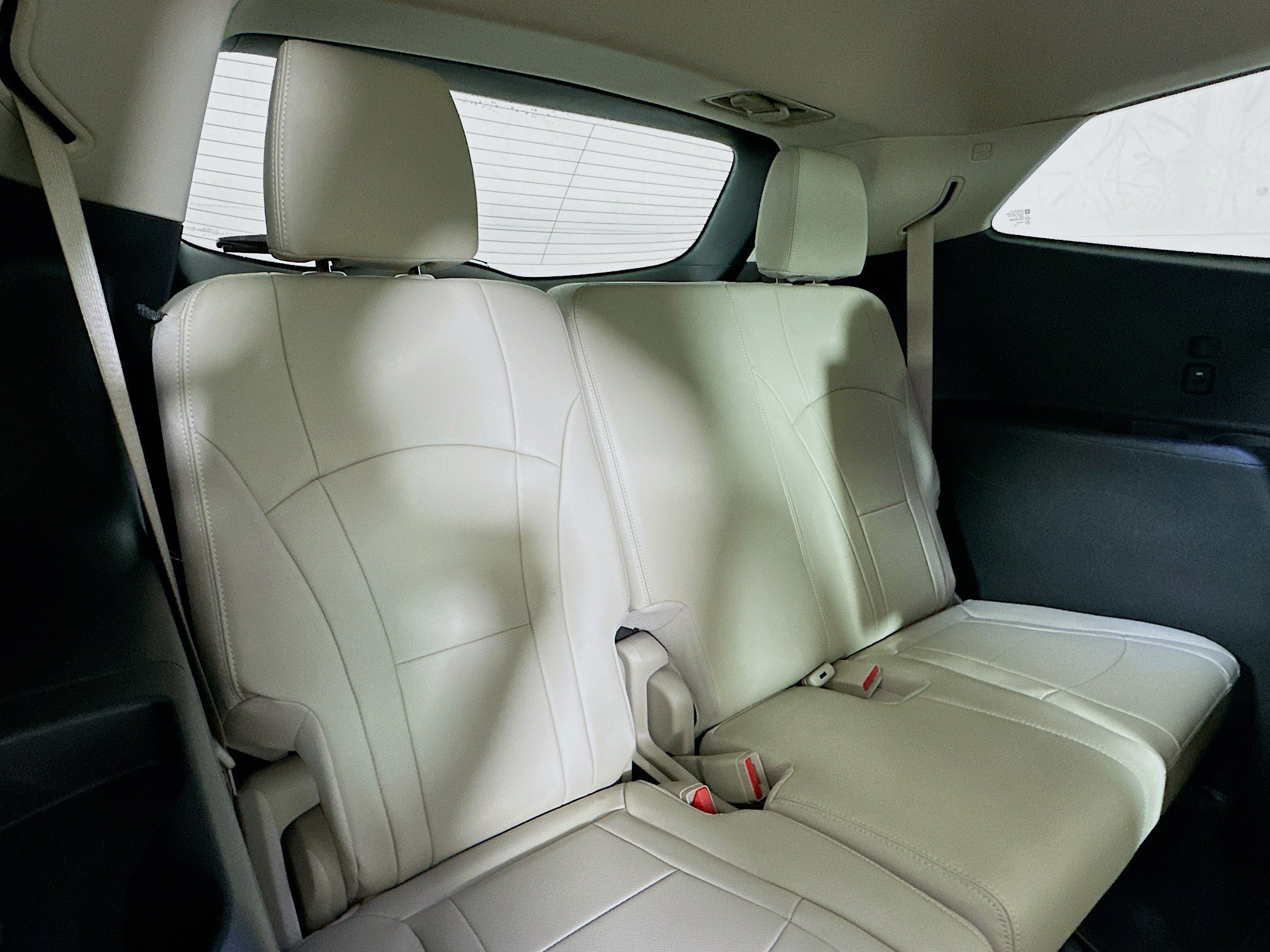 Used 2021 Buick Enclave Premium w/ Sun and Sites Package FWD image 27