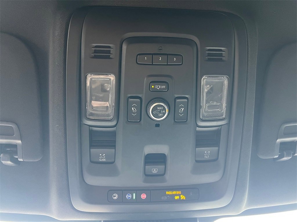 Used 2024 Chevrolet Tahoe RST image 28