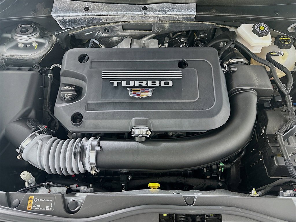 Used 2024 Cadillac XT4 Premium Luxury image 31