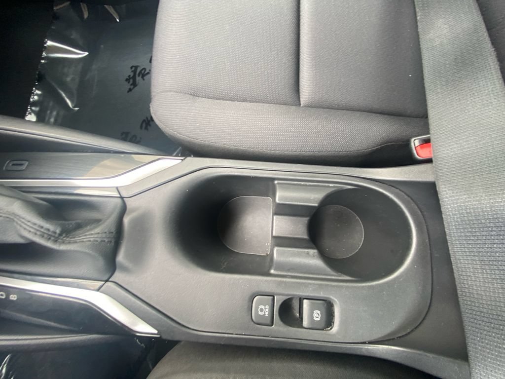 Used 2025 Toyota Corolla LE FWD image 23