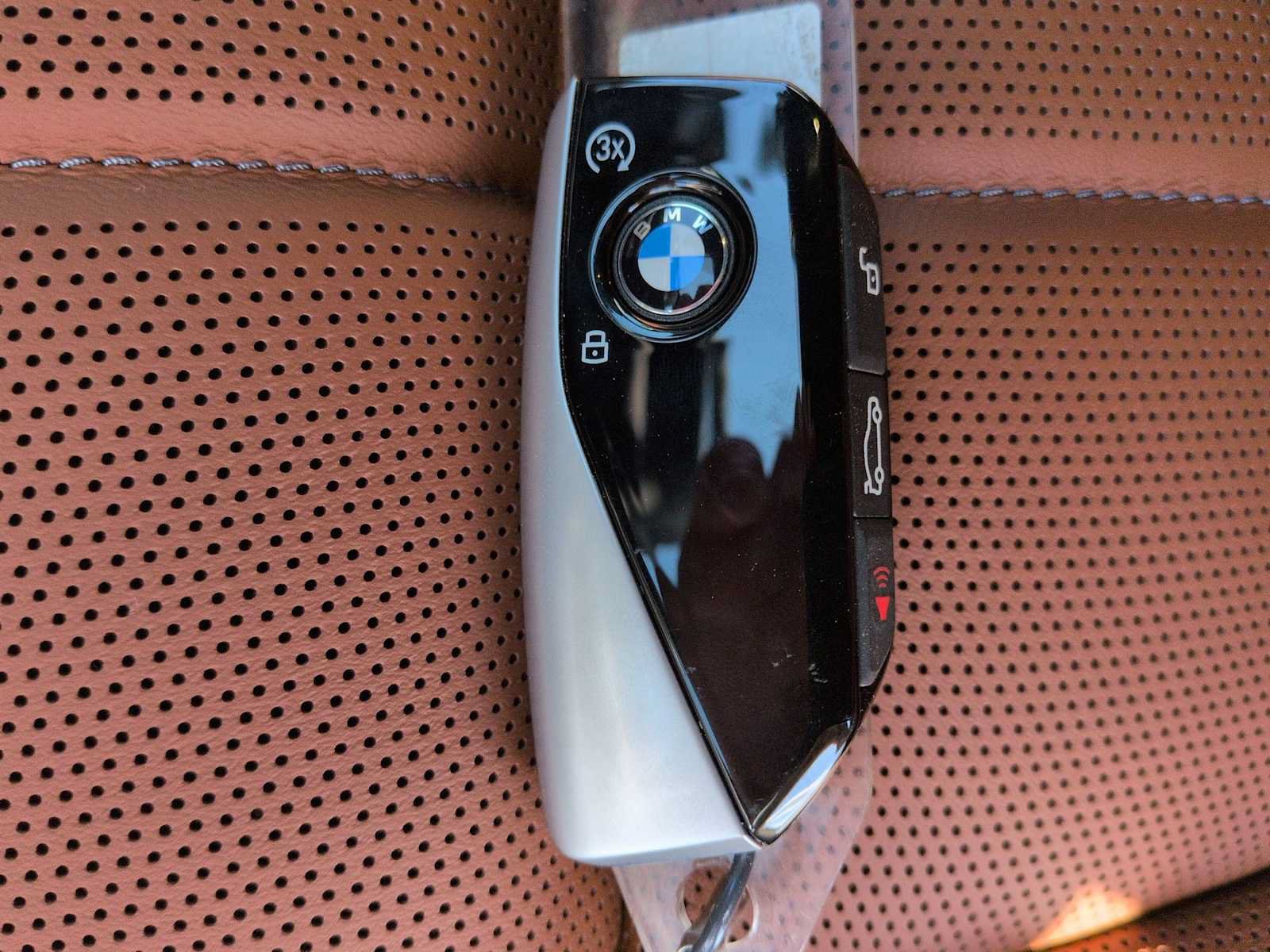 New 2026 BMW i7 xDrive60 w/ Executive Package AWD/4WD image 37
