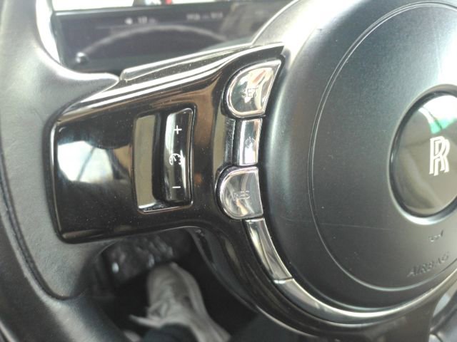 Used 2014 Rolls-Royce Wraith image 40