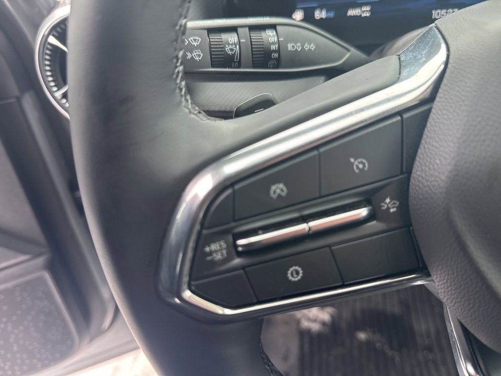 Certified 2025 Chevrolet Equinox LT w/ Safety and Technology Package image 26