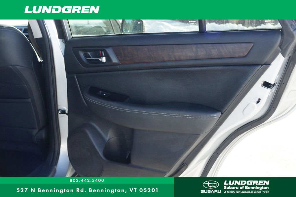 Used 2016 Subaru Outback 3.6R Limited w/ Popular Package #4 image 32