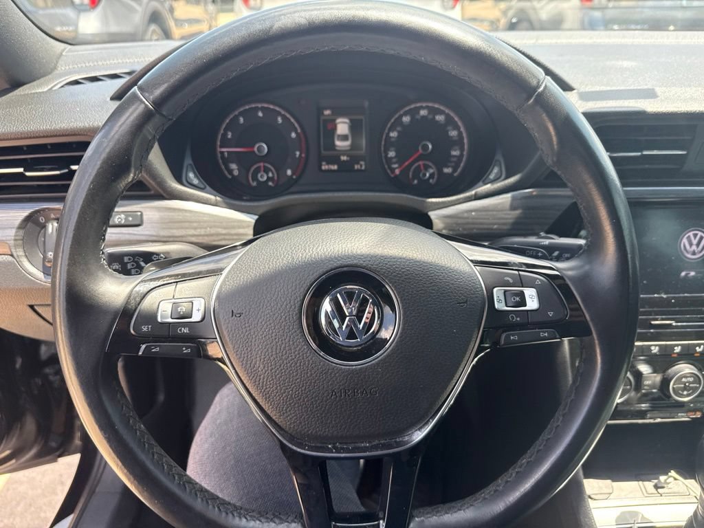 Used 2021 Volkswagen Passat 2.0T R-Line FWD image 13
