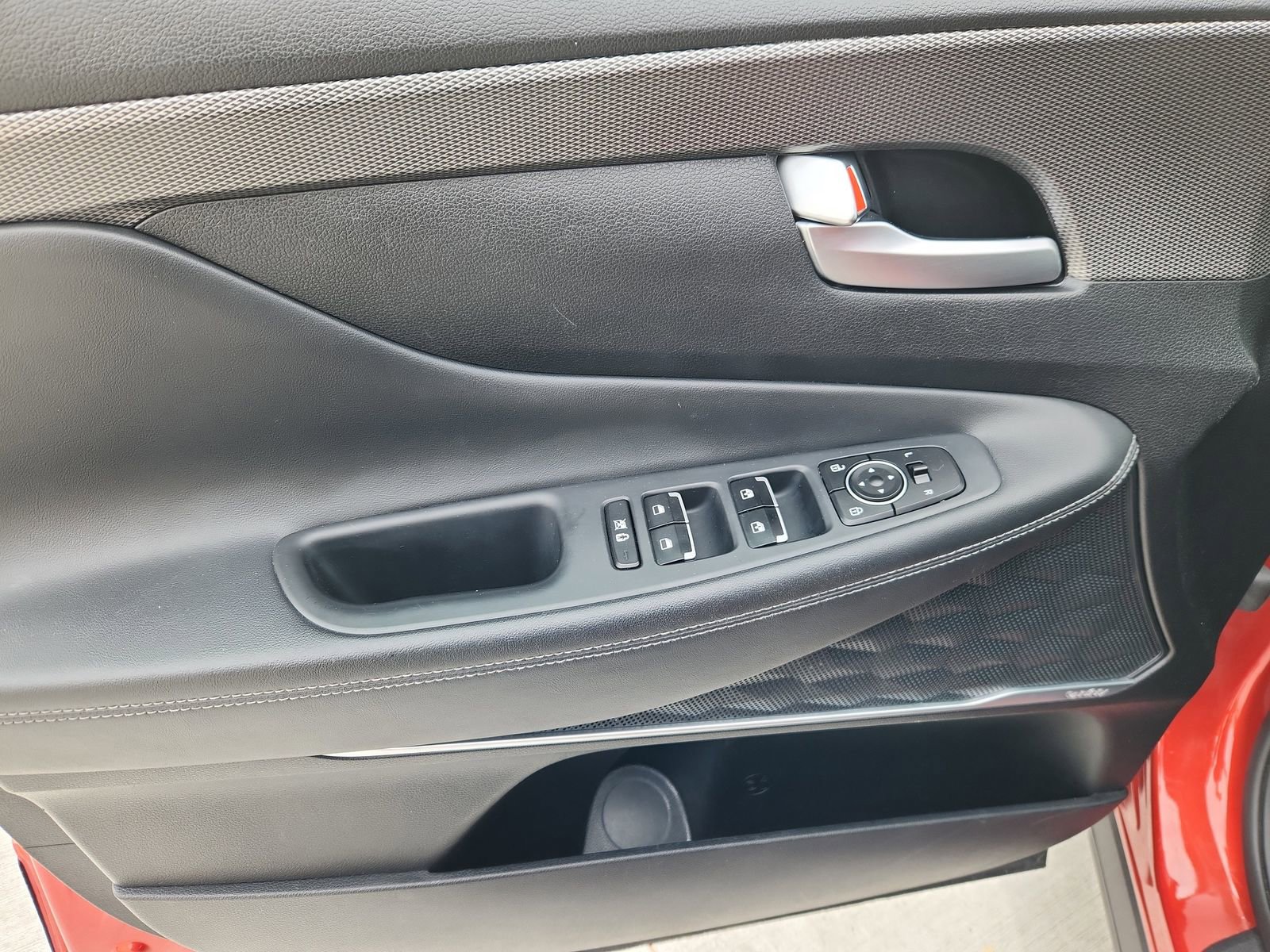 Used 2020 Hyundai Santa Fe SEL image 7