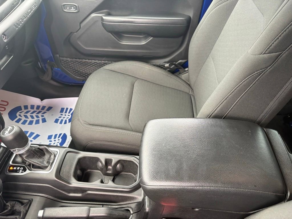 Used 2019 Jeep Wrangler Sport S image 28