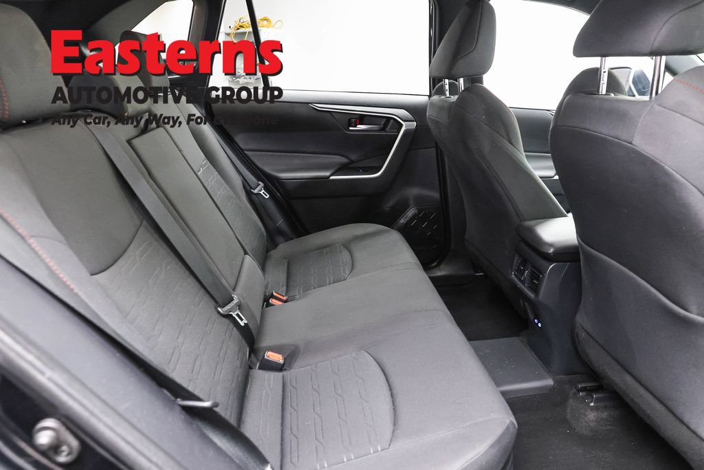 Used 2022 Toyota RAV4 SE AWD/4WD image 24