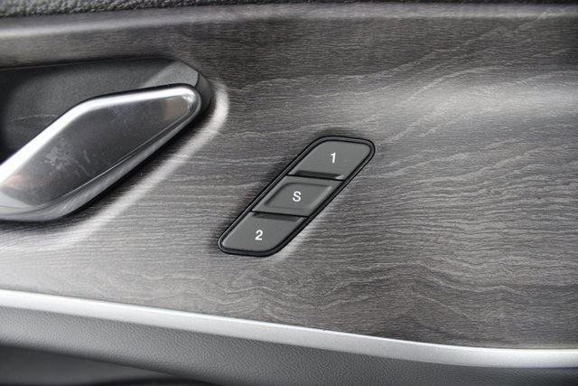 New 2025 Jeep Grand Cherokee L Limited w/ Black Appearance Package image 16