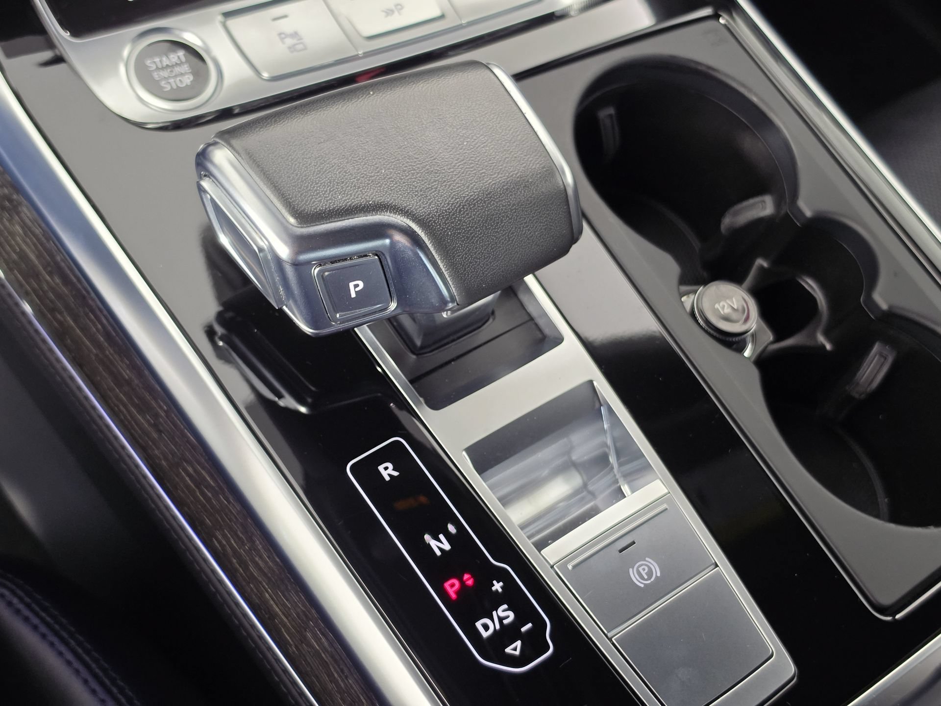 Certified 2023 Audi Q8 Prestige AWD/4WD image 18