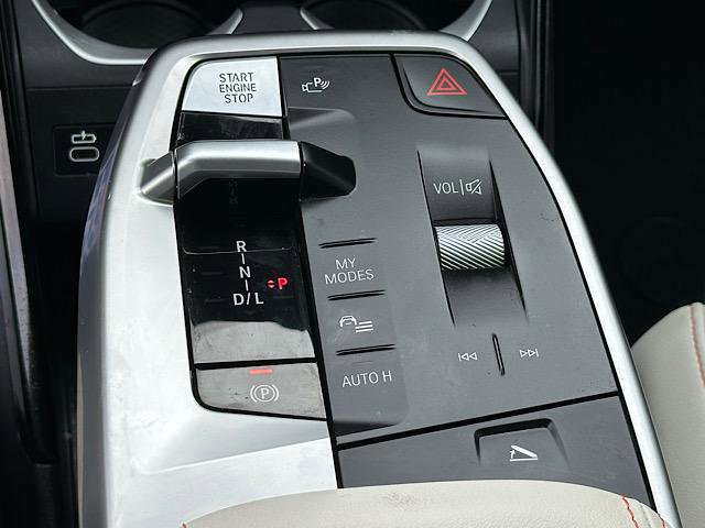 Certified 2025 BMW X2 xDrive28i image 26