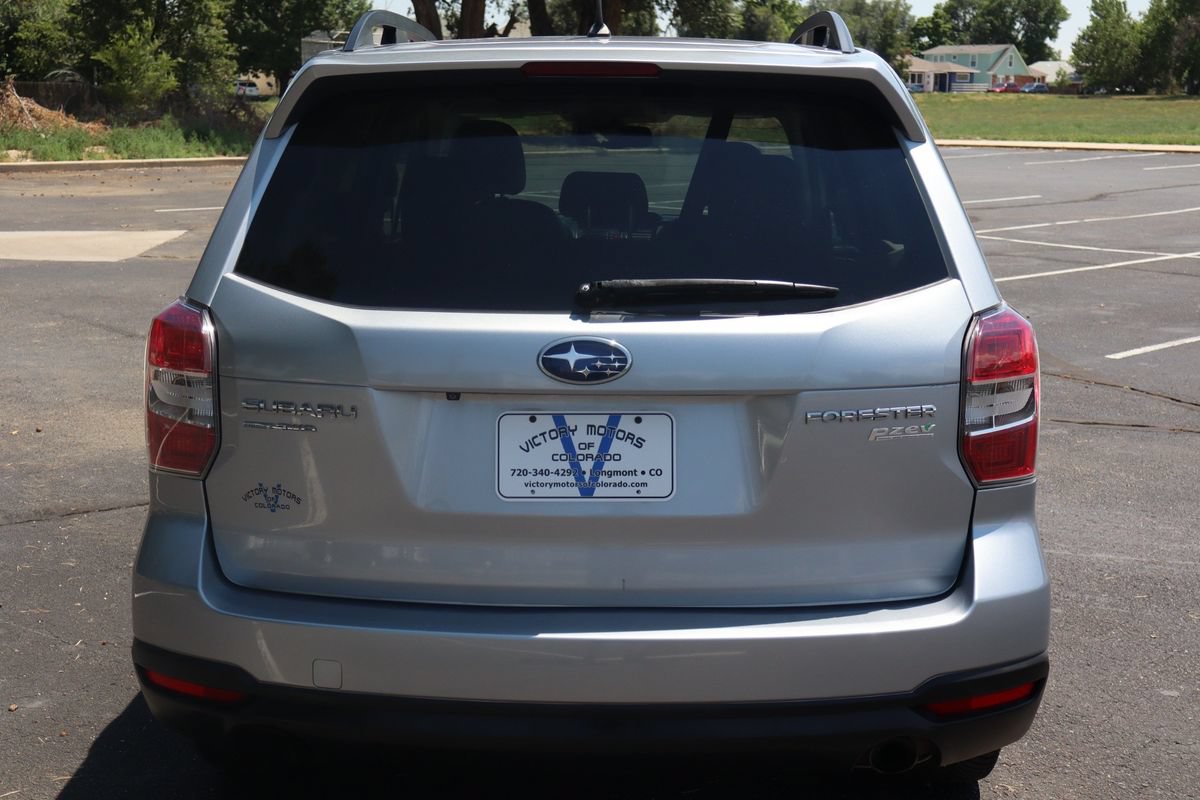 Used 2015 Subaru Forester 2.5i Limited AWD/4WD image 6